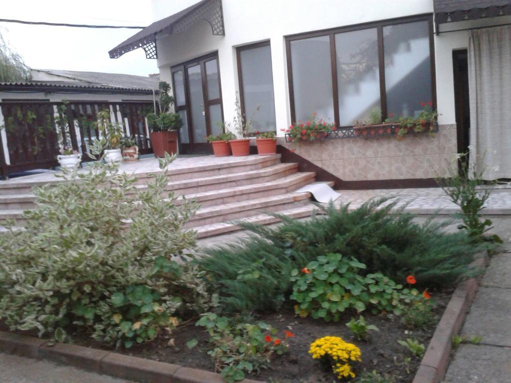 Casa Craiova Nuova Hotel Exterior photo